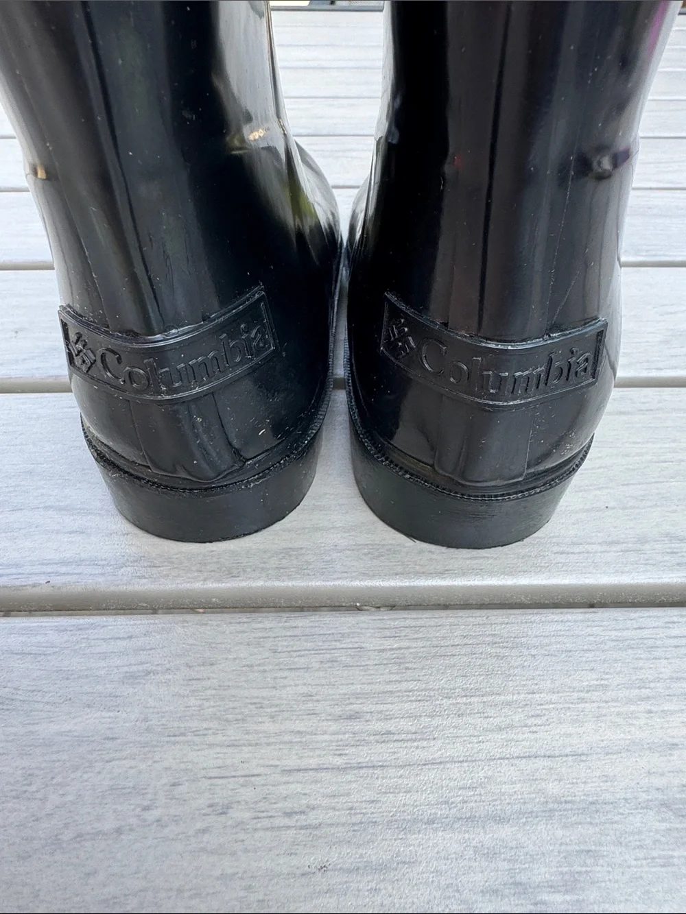 Columbia Black Youth Patent Rain Boots 2Y